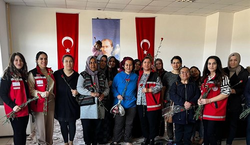 İlçemizde 8 Mart Dünya Kadınlar Günü Kutlandı